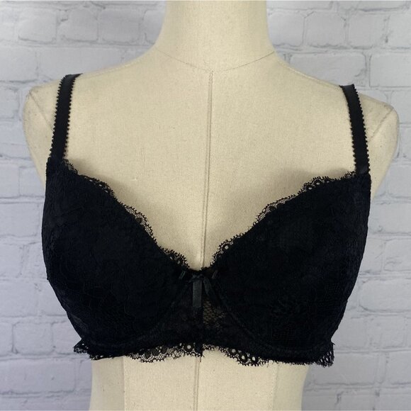 ⭐ 3/$15 Vintage Felina 36C Black Lace Padded Bra Adjustable Straps Underwire - Picture 1 of 5